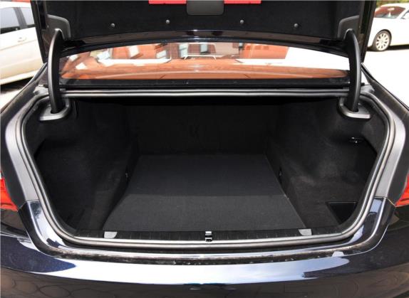 宝马7系 2018款 M760Li xDrive 卓越奢华版 车厢座椅   后备厢