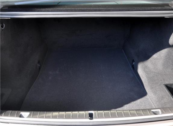 宝马7系 2019款 730Li 豪华套装 车厢座椅   后备厢