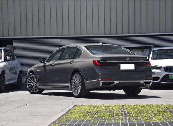 宝马7系 2019款 740Li 领先型 豪华套装 外观   斜后