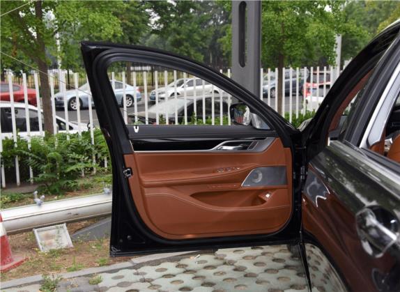 宝马7系 2019款 740Li xDrive 行政型 豪华套装 车厢座椅   前门板