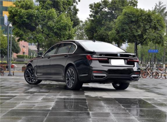 宝马7系 2019款 740Li xDrive 行政型 M运动套装 外观   斜后