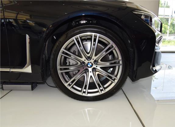 宝马7系 2019款 750Li xDrive V8 豪华套装 其他细节类   前轮