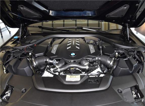 宝马7系 2019款 750Li xDrive V8 豪华套装 其他细节类   发动机舱