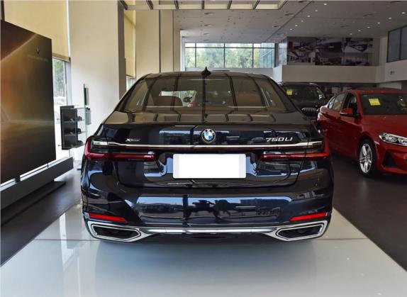 宝马7系 2019款 750Li xDrive V8 豪华套装 外观   正后