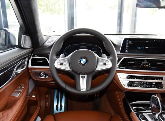 宝马7系 2019款 M760Li xDrive V12 运动套装 中控类   驾驶位