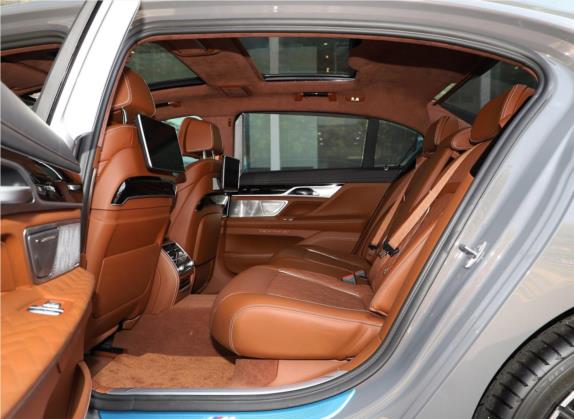 宝马7系 2019款 改款 740Li xDrive 行政型 M运动套装 车厢座椅   后排空间
