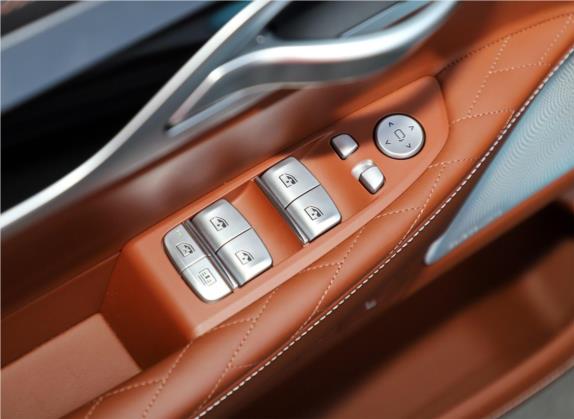 宝马7系 2019款 改款 740Li xDrive 行政型 M运动套装 车厢座椅   门窗控制
