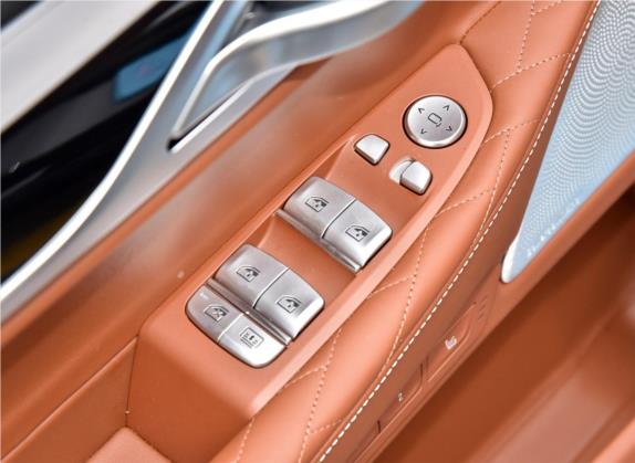 宝马7系 2019款 改款 740Li xDrive 行政型 豪华套装 车厢座椅   门窗控制