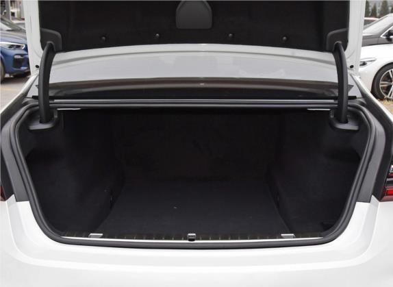 宝马7系 2019款 改款 750Li xDrive V8 M运动套装 车厢座椅   后备厢