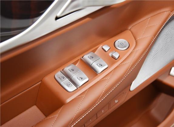 宝马7系 2019款 改款 750Li xDrive V8 M运动套装 车厢座椅   门窗控制