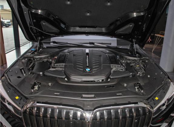 宝马7系 2019款 改款 M760Li xDrive V12 豪华套装 其他细节类   发动机舱