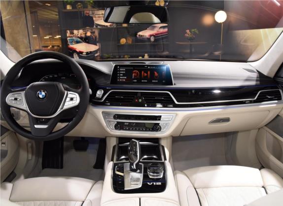 宝马7系 2021款 M760Li xDrive V12 耀影特别版 中控类   中控全图