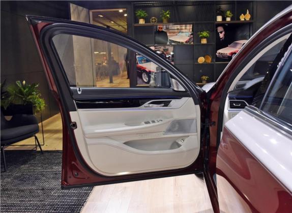 宝马7系 2021款 M760Li xDrive V12 耀影特别版 车厢座椅   前门板