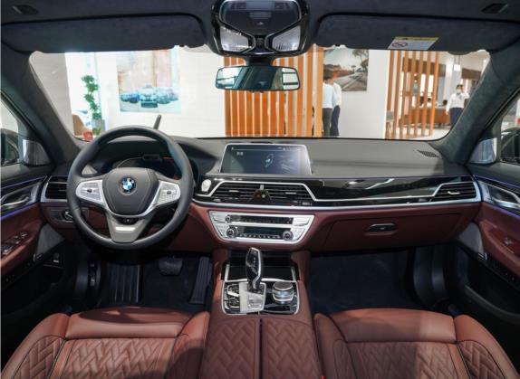 宝马7系 2021款 740Li xDrive 行政型 豪华套装 中控类   中控全图