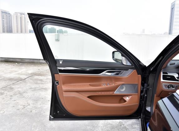 宝马7系 2021款 740Li xDrive 行政型 M运动套装 车厢座椅   前门板