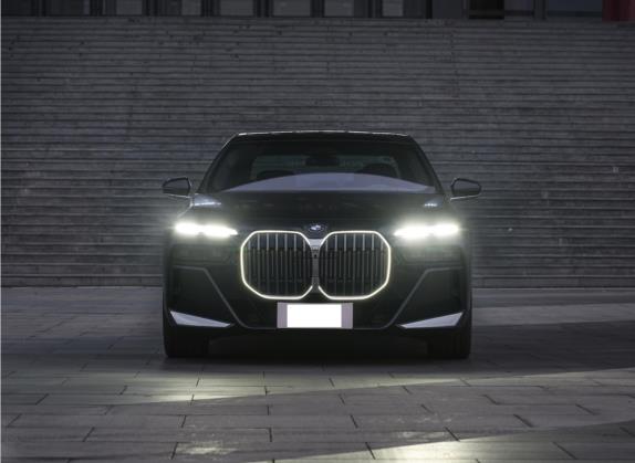 宝马7系 2023款 740Li 尊享型 M运动套装 外观   正前