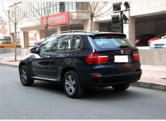 宝马X5(进口) 2008款 xDrive30i豪华型 外观   斜后