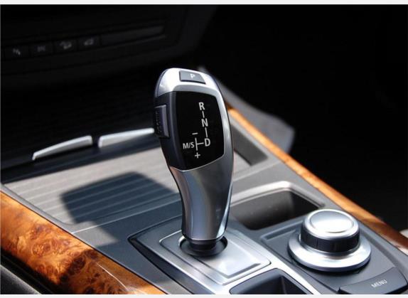 宝马X5(进口) 2009款 xDrive30i豪华型 中控类   挡把