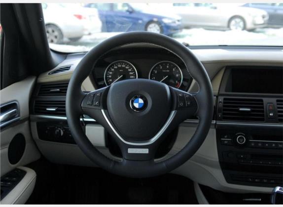 宝马X5(进口) 2010款 xDrive30i豪华型十周年纪念版 中控类   驾驶位