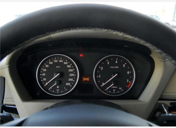 宝马X5(进口) 2010款 xDrive30i豪华型十周年纪念版 中控类   仪表盘