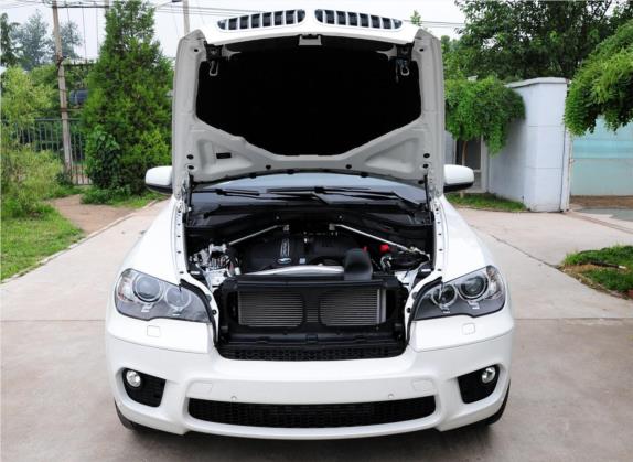 宝马X5(进口) 2011款 xDrive35i M运动型 其他细节类   发动机舱