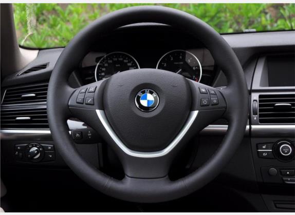 宝马X5(进口) 2011款  xDrive35i 尊贵型 中控类   驾驶位