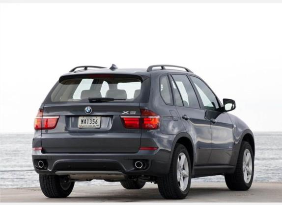 宝马X5(进口) 2011款  xDrive35i 尊贵型 外观   斜后