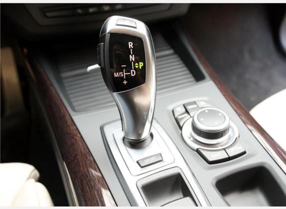 宝马X5(进口) 2011款  xDrive35i 尊贵型 中控类   挡把