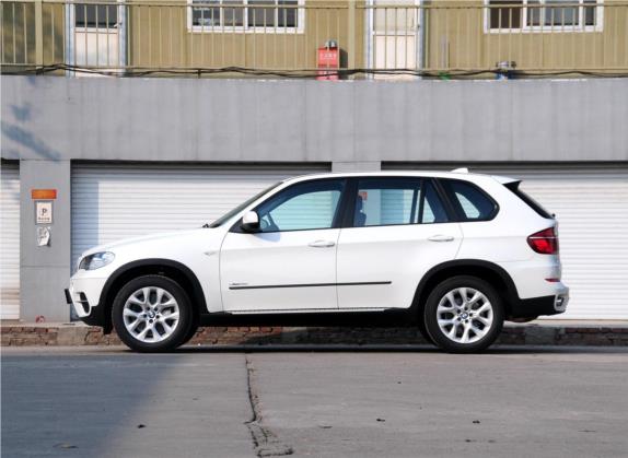 宝马X5(进口) 2013款 xDrive35i 臻享版 外观   正侧