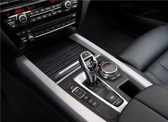 宝马X5(进口) 2014款 xDrive50i M运动型 中控类   挡把