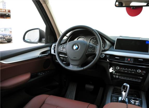 宝马X5(进口) 2014款 xDrive30d 中控类   驾驶位