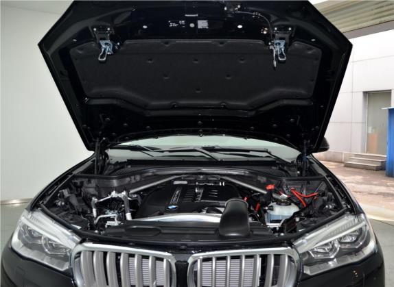 宝马X5(进口) 2017款 xDrive35i 豪华型 其他细节类   发动机舱