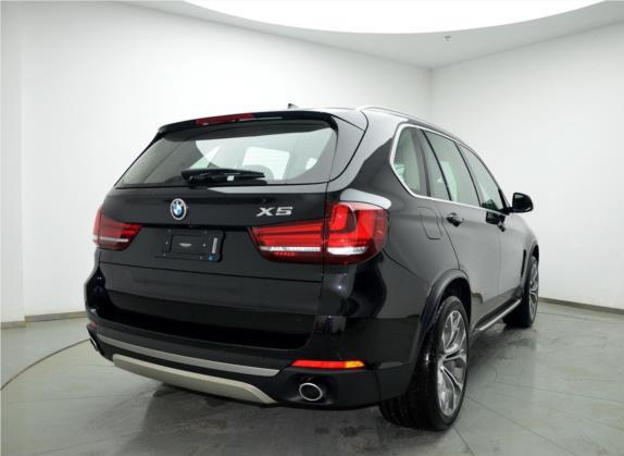 宝马X5(进口) 2017款 xDrive35i 豪华型 外观   斜后