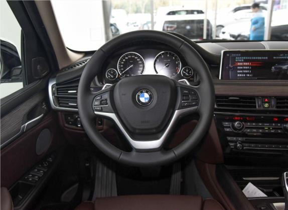 宝马X5(进口) 2017款 xDrive35i 尊享型 中控类   驾驶位