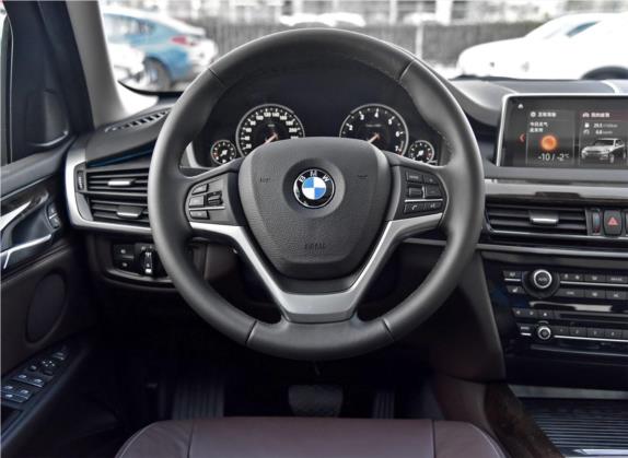 宝马X5(进口) 2018款 xDrive35i 典雅型 中控类   驾驶位