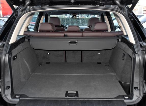 宝马X5(进口) 2018款 xDrive35i 典雅型 车厢座椅   后备厢