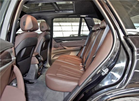 宝马X5(进口) 2018款 xDrive35i M运动型 车厢座椅   后排空间