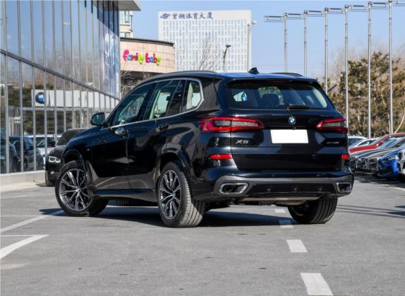 宝马X5(进口) 2019款 xDrive40i M运动套装 外观   斜后