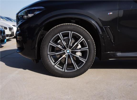 宝马X5(进口) 2019款 xDrive30i M运动套装 其他细节类   前轮
