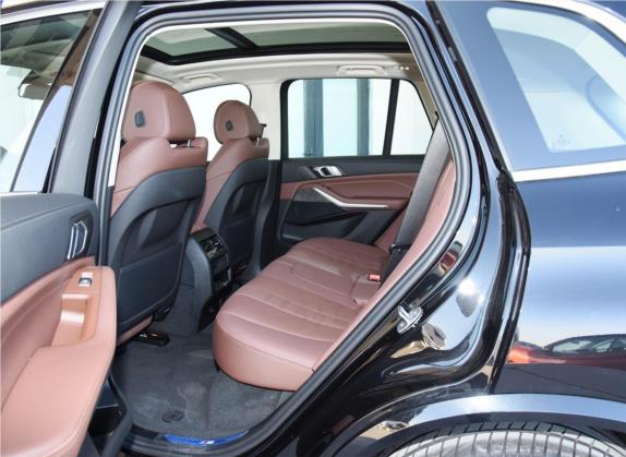 宝马X5(进口) 2019款 xDrive30i M运动套装 车厢座椅   后排空间