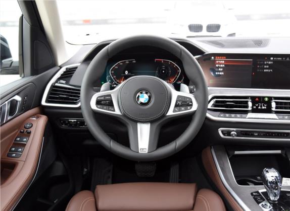 宝马X5(进口) 2020款 xDrive30i M运动套装 中控类   驾驶位