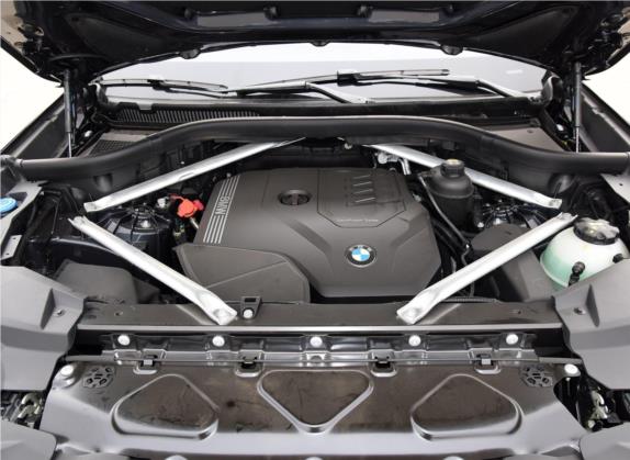 宝马X5(进口) 2020款 xDrive30i M运动套装 其他细节类   发动机舱