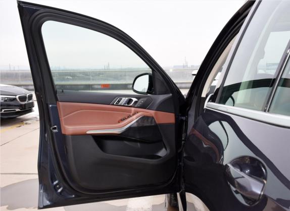 宝马X5(进口) 2020款 xDrive30i M运动套装 车厢座椅   前门板