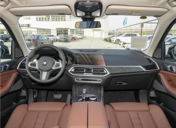 宝马X5(进口) 2022款 xDrive40i M运动套装 中控类   中控全图