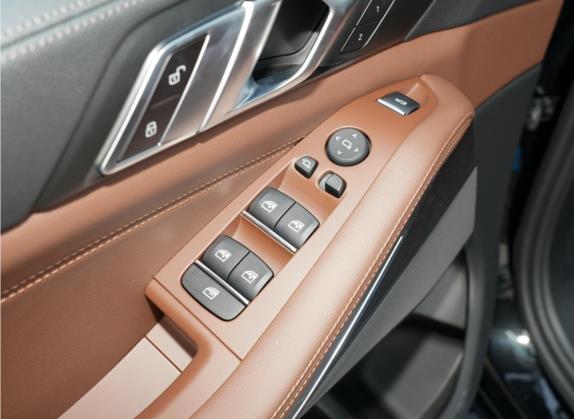 宝马X5(进口) 2022款 xDrive40i M运动套装 车厢座椅   门窗控制
