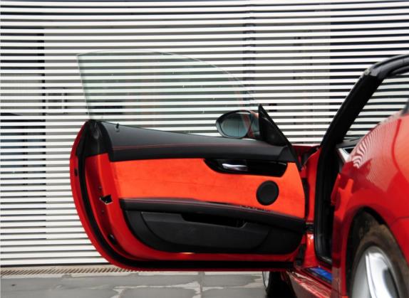 宝马Z4 2013款 sDrive35is 车厢座椅   前门板