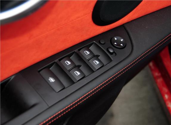 宝马Z4 2013款 sDrive35is 车厢座椅   门窗控制