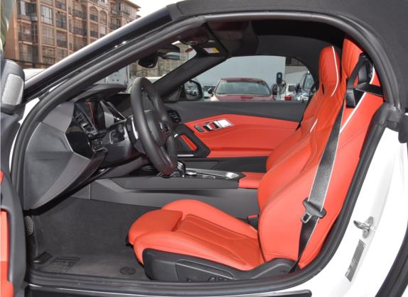 宝马Z4 2022款 sDrive 25i M运动套装 车厢座椅   前排空间