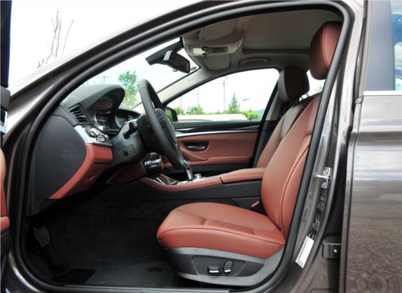 宝马5系(进口) 2012款 520i 典雅型 车厢座椅   前排空间