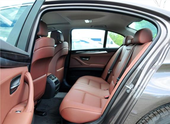 宝马5系(进口) 2012款 520i 典雅型 车厢座椅   后排空间